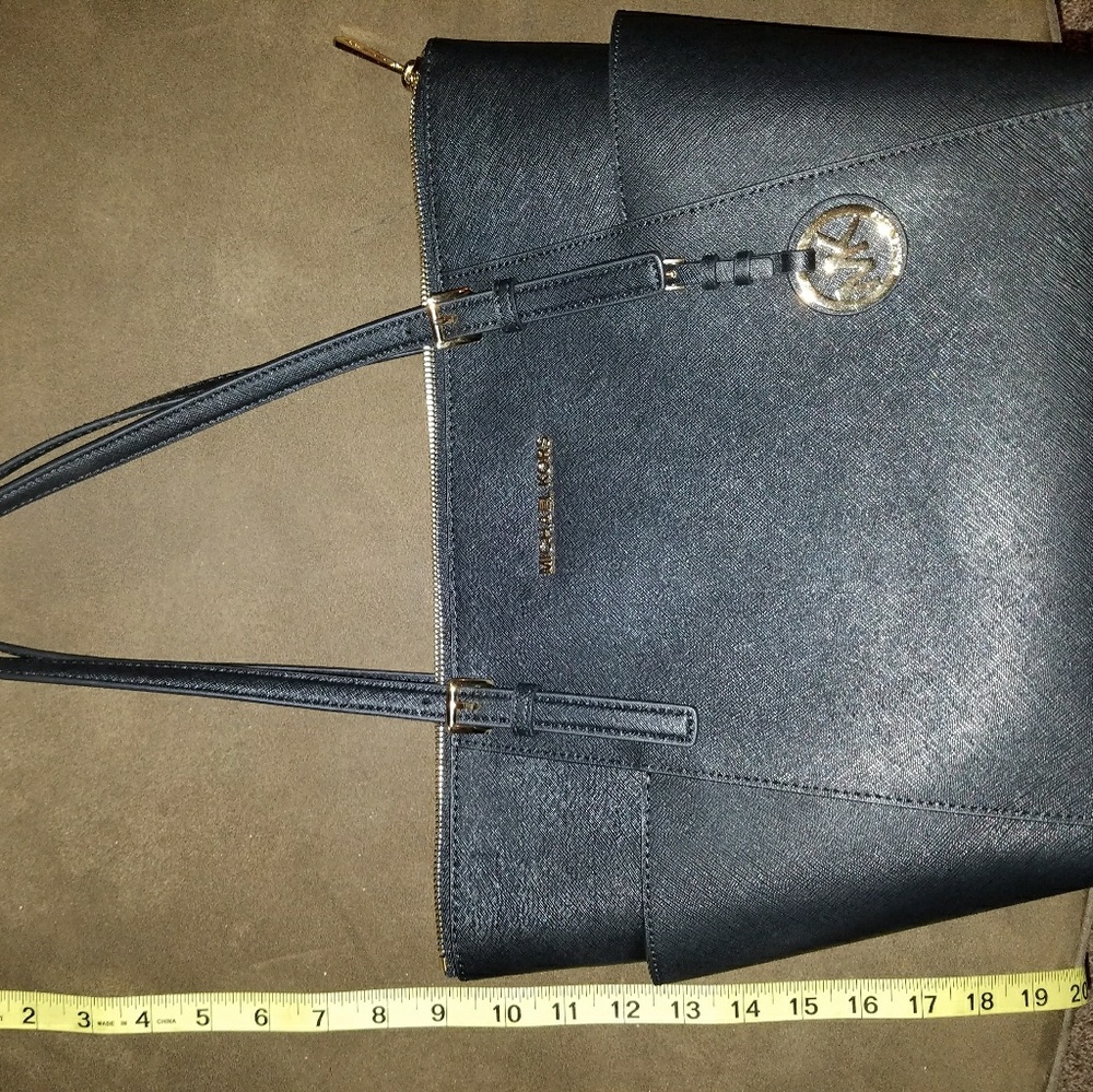 Michael Kors Tote - Picture 3 of 8